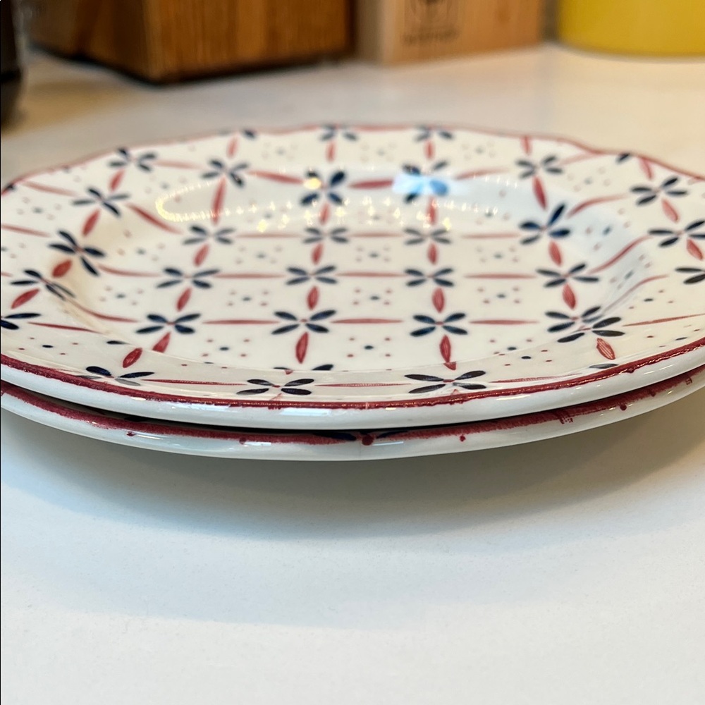 Johnson Brothers La Rochelle Pattern 7” Plates - Red and Blue - Picture 5 of 6